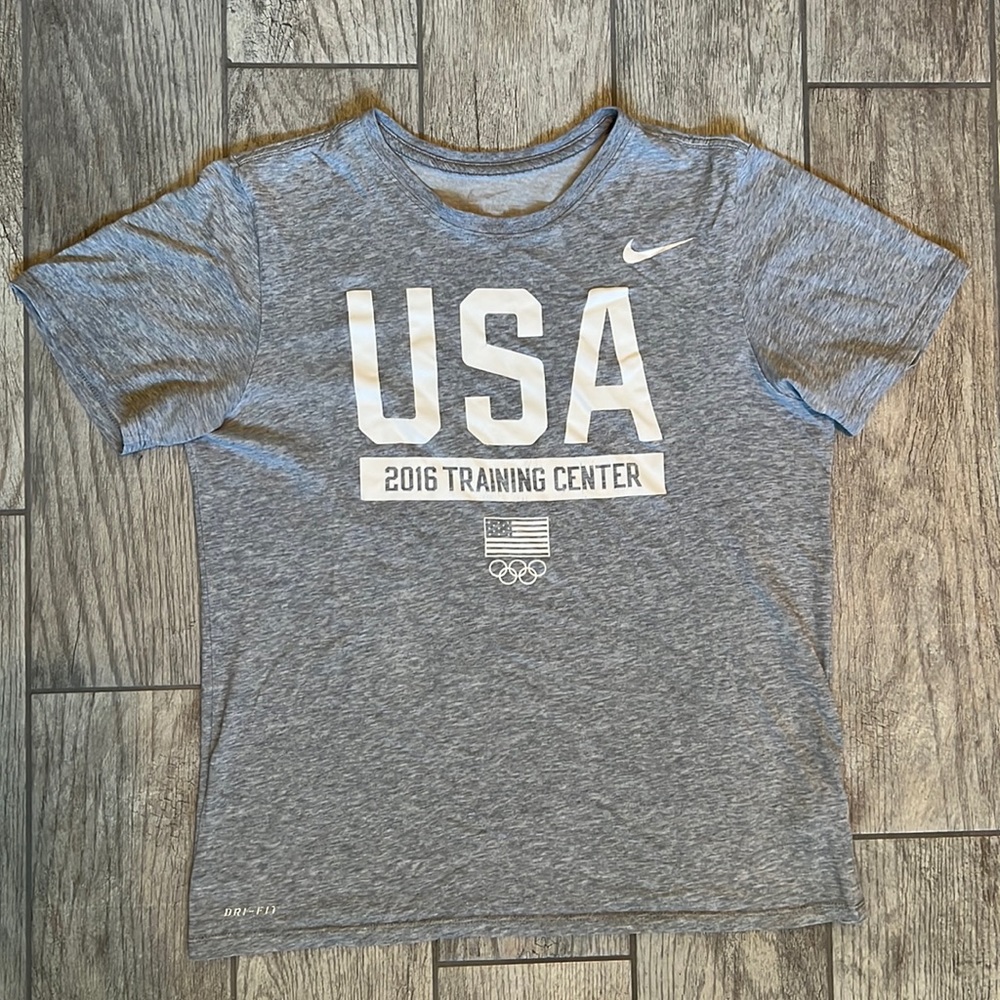 NIKE 2016 Olympic training center USA dri fit shirt M